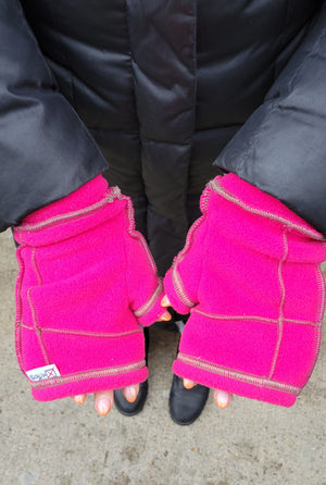 Cuffed Xmittens: Pink with Silver Thread